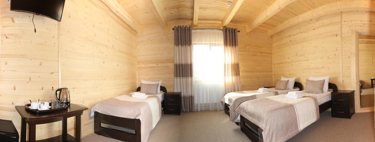 Family Hotel Kaskad Bukovel Dış mekan fotoğraf