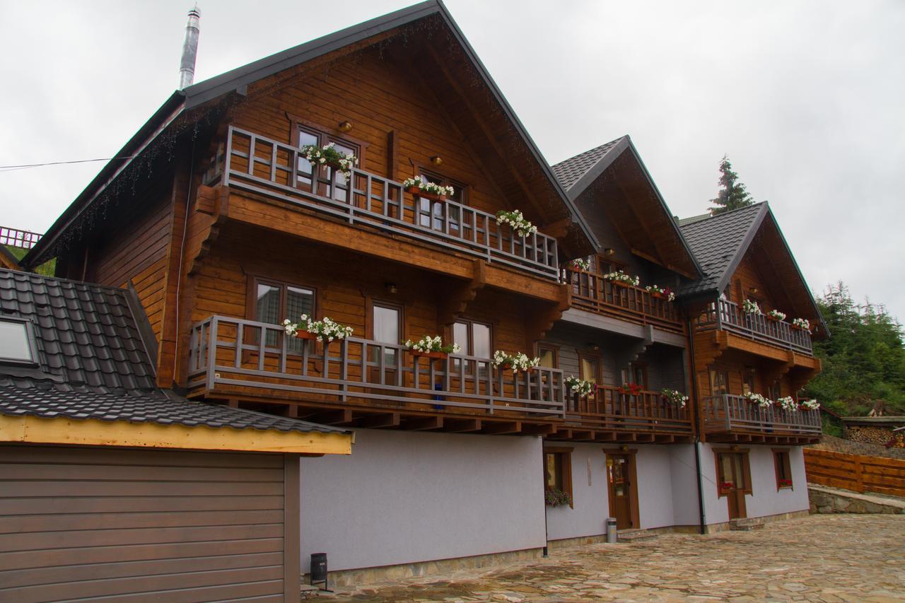 Family Hotel Kaskad Bukovel Dış mekan fotoğraf