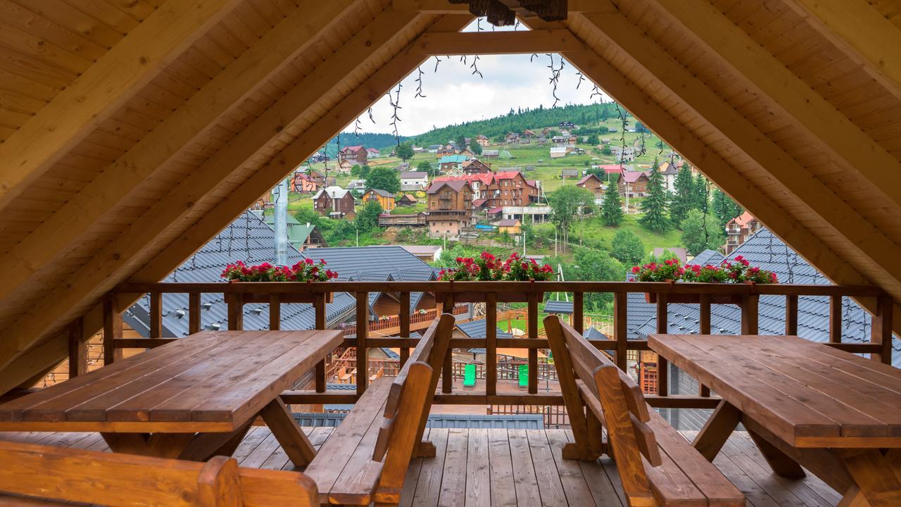 Family Hotel Kaskad Bukovel Dış mekan fotoğraf