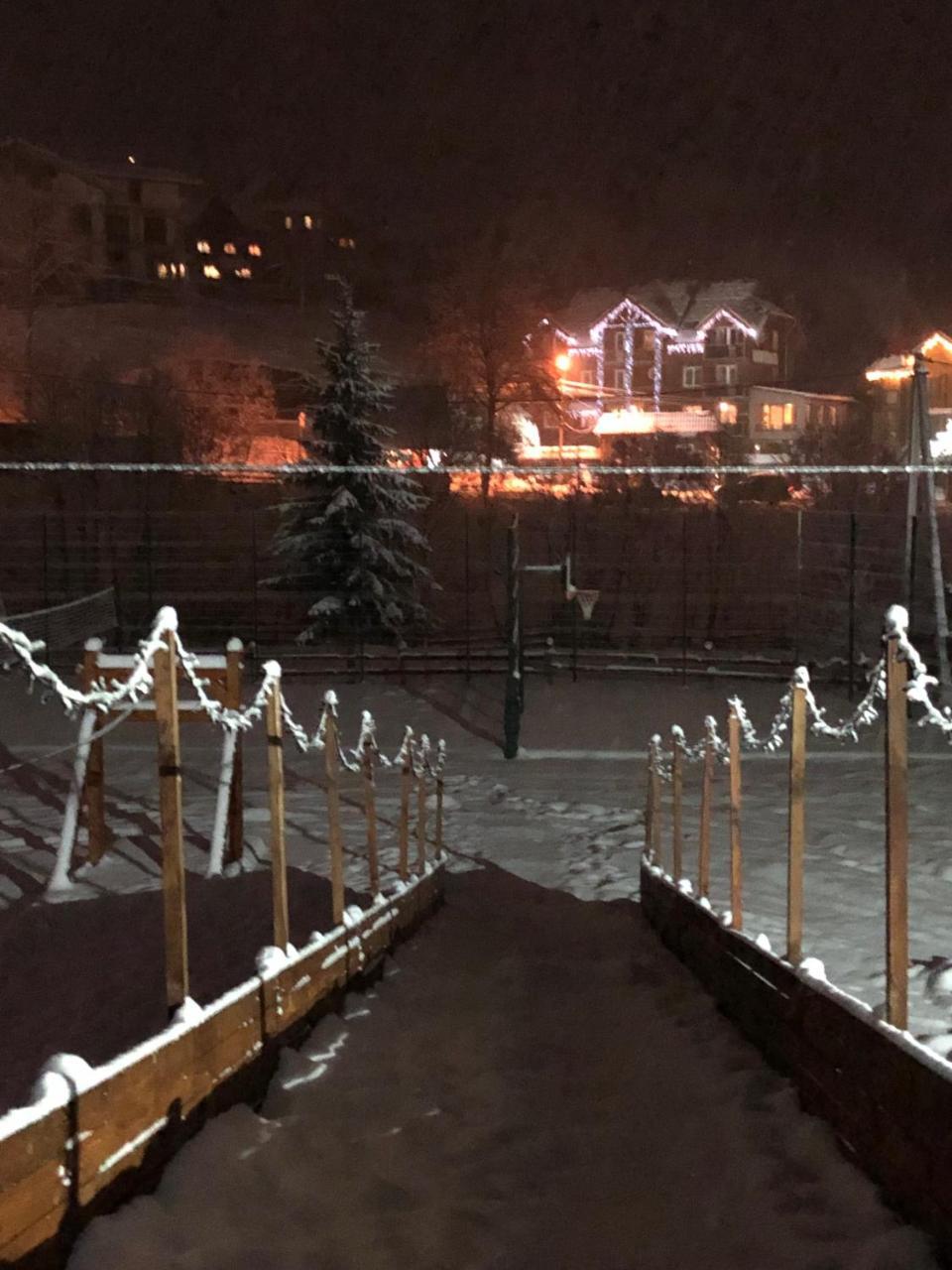 Family Hotel Kaskad Bukovel Dış mekan fotoğraf