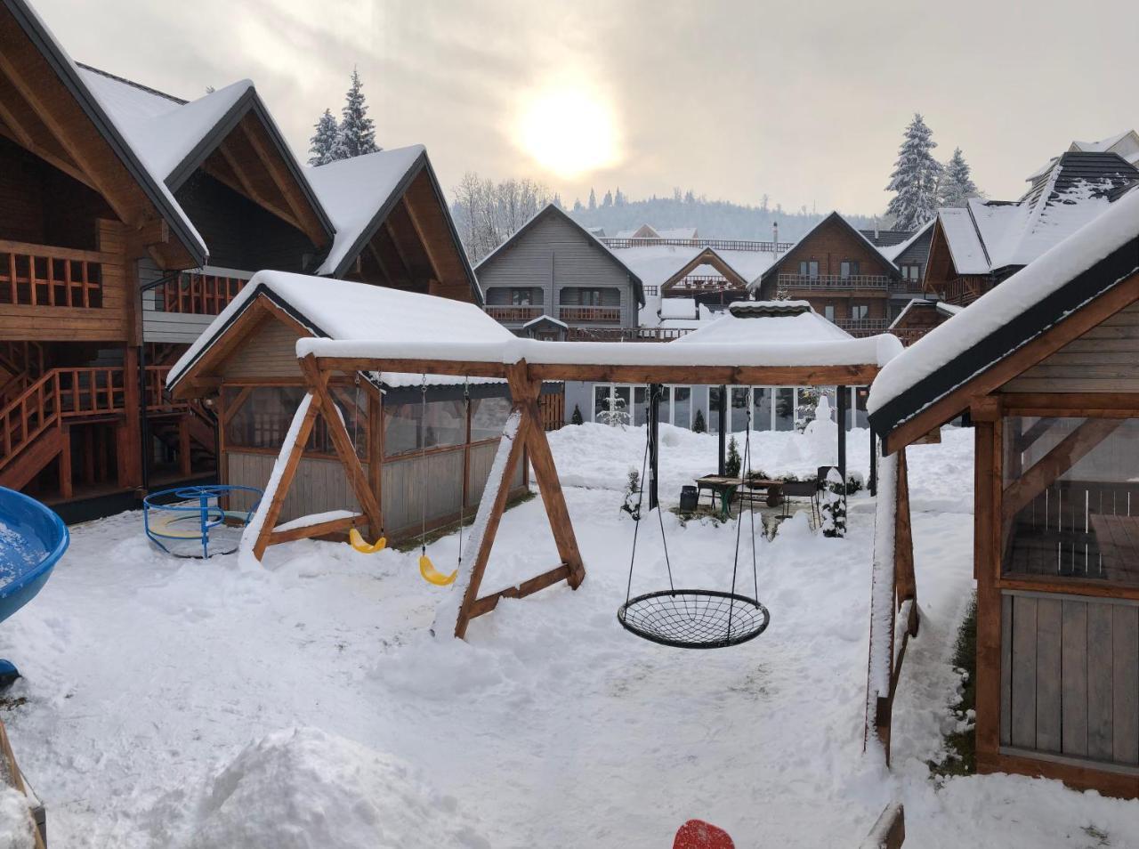 Family Hotel Kaskad Bukovel Dış mekan fotoğraf